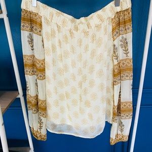 JEN’S PIRATE BOOTY off-the-shoulder boho top